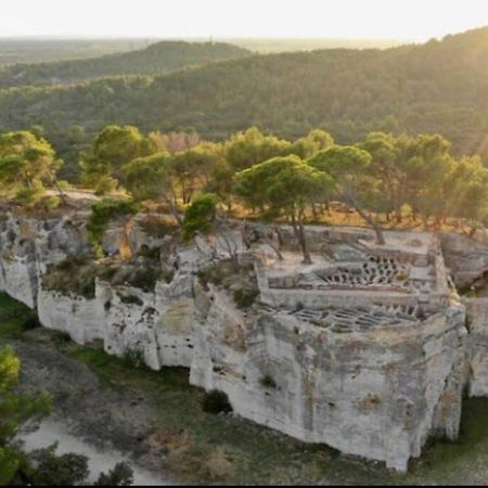 La Cigale Leilighet Beaucaire  Eksteriør bilde